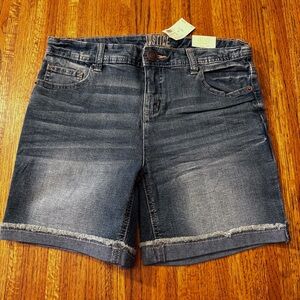 NWT girls’ denim boyfriend shorts, soft and stretchy, size 16